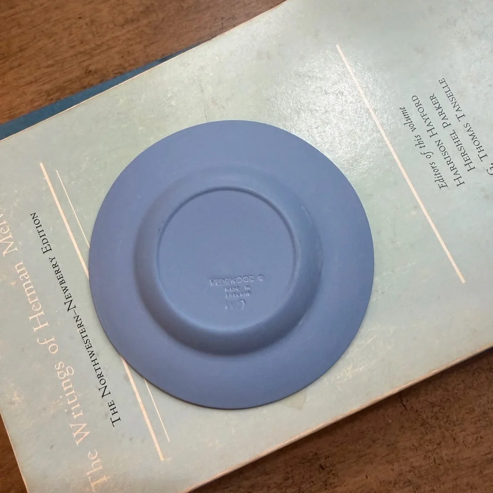 Blue Wedgwood Jasperware Trinket Dish - Picture 5 of 6